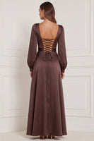 Laden Sie das Bild in den Galerie-Viewer, Espresso Quadrathals A-Linie Satin Maxi Brautjungfernkleid mit Schlitz