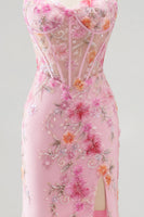 Laden Sie das Bild in den Galerie-Viewer, Rosa Ohne Träger Corsage Meerjungfrau Pailletten Perlenbesatz Langes Abiballkleid mit Schlitz