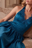Laden Sie das Bild in den Galerie-Viewer, Peacock Blue A-Line-Satin-Falten-Brautgästekleid mit Spitze