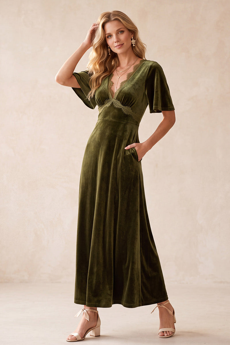 Laden Sie das Bild in den Galerie-Viewer, Olive A-Linie V-Ausschnitt Samt-Flutter-Ärmel Maxi Hochzeitskleid mit Spitze