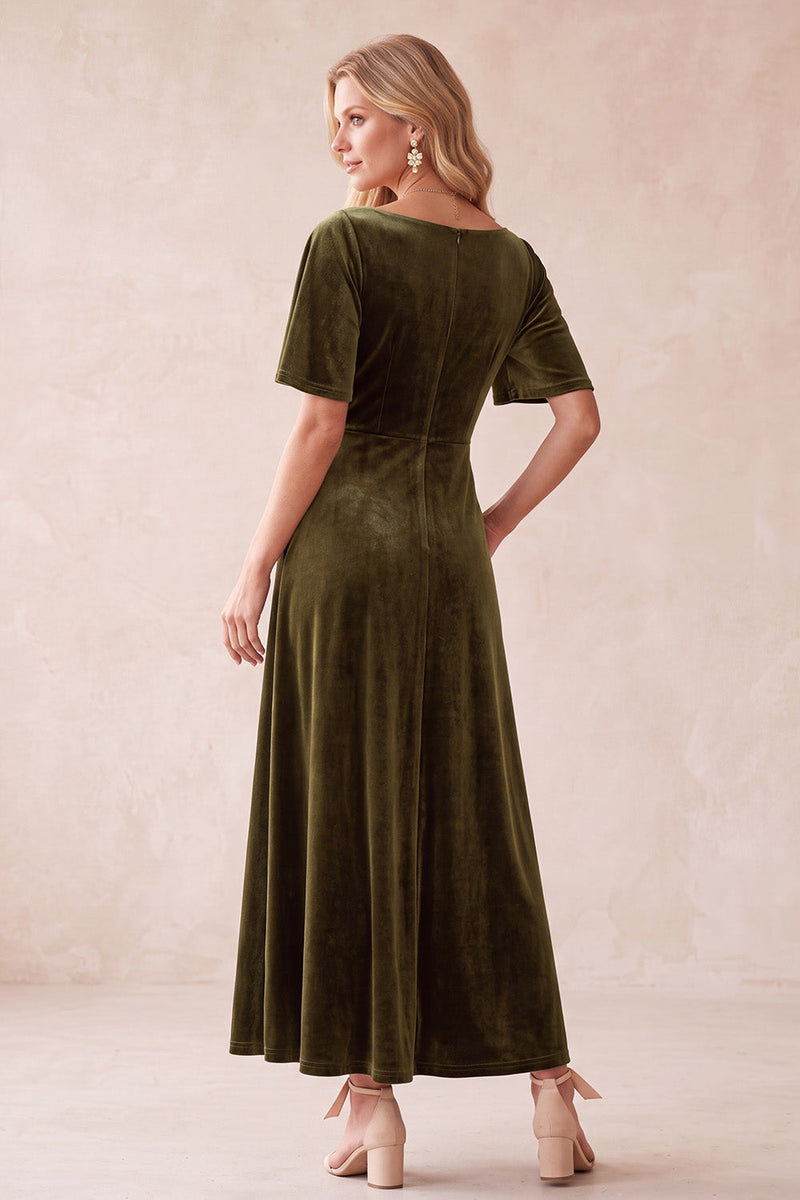 Laden Sie das Bild in den Galerie-Viewer, Olive A-Linie V-Ausschnitt Samt-Flutter-Ärmel Maxi Hochzeitskleid mit Spitze