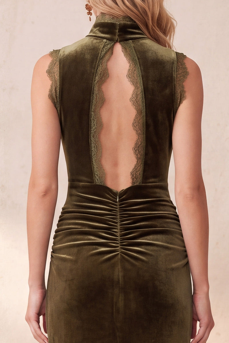 Laden Sie das Bild in den Galerie-Viewer, Olive Sheath Hochhals mit gerafftem Samt-Maxi-Hochzeitskleid mit Spitze