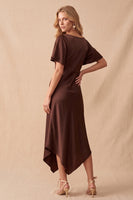Laden Sie das Bild in den Galerie-Viewer, Kaffee Satin A-Linie V-Ausschnitt Hoch niedriges Gerafftes Midi Hochzeitsgastkleid mit Flatterärmeln