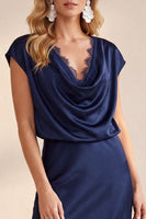 Laden Sie das Bild in den Galerie-Viewer, Marineblaues Cowl-Hals Scheiden Satin Spitzen Midi Hochzeitsgastkleid mit Mützenärmeln