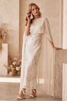 Laden Sie das Bild in den Galerie-Viewer, Elfenbein-Scheide-Bateau-Hals, Pailletten-Maxi-Hochzeitskleid mit Chiffon-Umhang