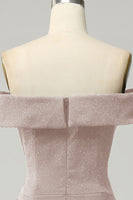 Laden Sie das Bild in den Galerie-Viewer, Marineblaues schulterfreies funkelndes langes Brautjungfernkleid