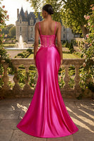 Laden Sie das Bild in den Galerie-Viewer, Fuchsiafarbenes Blumen-Perlen-Korsett, Meerjungfrauen-Korsett, langes Abschlussballkleid mit Schlitz