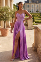 Laden Sie das Bild in den Galerie-Viewer, Lila A Line Appliquiertes, lange Abschlussballkleid mit Schlitz