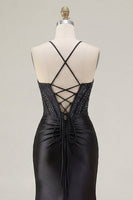 Laden Sie das Bild in den Galerie-Viewer, Schwarz Perlen-Meerjungfrauen-Korsett, gerafftes langes Abschlussballkleid mit Schlitz