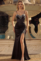 Laden Sie das Bild in den Galerie-Viewer, Schwarzes Korsett, Meerjungfrauen-Spitze hinten langes Abschlussballkleid mit Schlitz