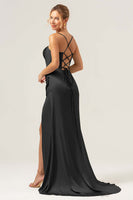 Laden Sie das Bild in den Galerie-Viewer, Salbei Meerjungfrau Spaghettiträger Korsett Satin Brautjungfernkleid mit Schlitz