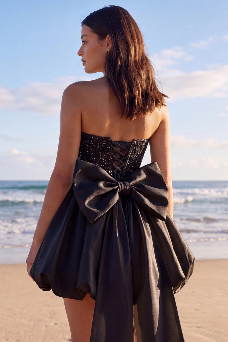 Laden Sie das Bild in den Galerie-Viewer, Sprakly Trägerloses Perlenbesetztes Korsett Kleines weißes Kleid mit Schleife