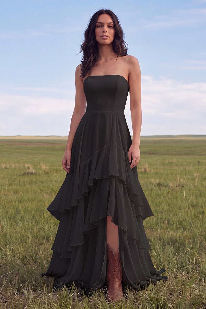 Laden Sie das Bild in den Galerie-Viewer, Trägerloses Elfenbein-A-Linie-Rüschen-Boho-Hochzeitskleid mit Schlitz