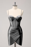 Laden Sie das Bild in den Galerie-Viewer, Stilvolles glitzerndes rosa Spaghettiträger Korsett Enges Abiballkleid mit Perlenstickerei