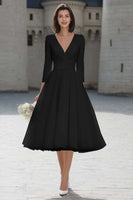 Laden Sie das Bild in den Galerie-Viewer, A-Linie Elfenbein Midi Standesamtkleid mit V-Ausschnitt