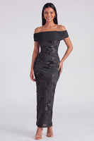 Laden Sie das Bild in den Galerie-Viewer, Off-the-shoulder gelbes, bodycon-appliquiertes Maxi-Blumenkleid mit Schlitz