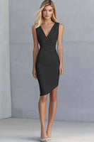 Laden Sie das Bild in den Galerie-Viewer, Elfenbein Asymmetrisches Arbeitskleid aus Satin mit V-Ausschnitt