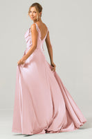 Laden Sie das Bild in den Galerie-Viewer, Dunkelgrünes A-Linie langes Brautjungfernkleid mit Rüschen und Spaghettiträgern