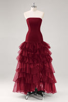 Laden Sie das Bild in den Galerie-Viewer, Schwarzes Trägerloses Gestuftes Tüll Ballkleid mit Rüschen