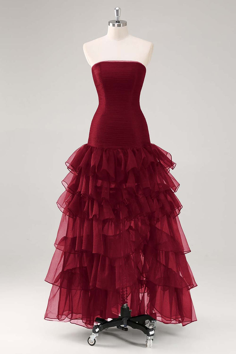 Laden Sie das Bild in den Galerie-Viewer, Schwarzes Trägerloses Gestuftes Tüll Ballkleid mit Rüschen