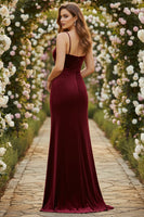 Laden Sie das Bild in den Galerie-Viewer, Meerjungfrauen Samt Schwarzes Spaghettiträger Langes Ballkleid