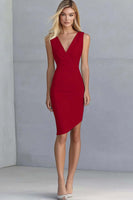 Laden Sie das Bild in den Galerie-Viewer, Elfenbein Asymmetrisches Arbeitskleid aus Satin mit V-Ausschnitt