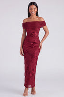 Laden Sie das Bild in den Galerie-Viewer, Off-the-shoulder gelbes, bodycon-appliquiertes Maxi-Blumenkleid mit Schlitz