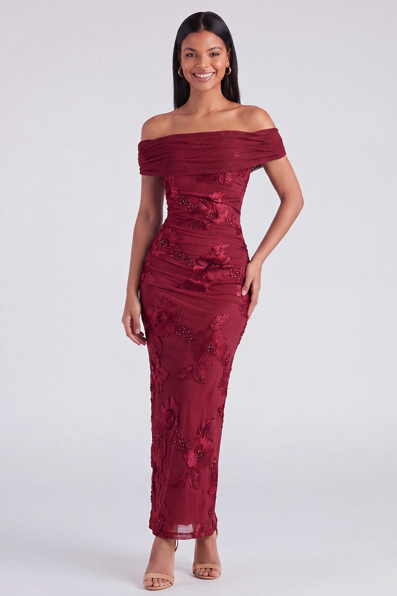 Laden Sie das Bild in den Galerie-Viewer, Off-the-shoulder gelbes, bodycon-appliquiertes Maxi-Blumenkleid mit Schlitz