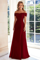 Laden Sie das Bild in den Galerie-Viewer, Elegantes Schulterfreies Chiffon Etui Langes Brautmutterkleid mit Spitzenapplikationen