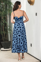 Laden Sie das Bild in den Galerie-Viewer, Blaues schwarzes Maxi Boho Partykleid mit Blumenmuster