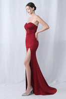 Laden Sie das Bild in den Galerie-Viewer, Schwarzes Meerjungfrauen Herzausschnitt Langes Ballkleid mit Schlitz