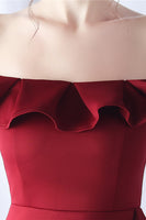 Laden Sie das Bild in den Galerie-Viewer, Burgunderrotes Meerjungfrau Schulterfreies Langes Ballkleid mit Rüschen