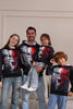 Laden Sie das Bild in den Galerie-Viewer, Schwarze Halloween-Familien-Sweatshirts mit Skelett-Druck und Kapuze