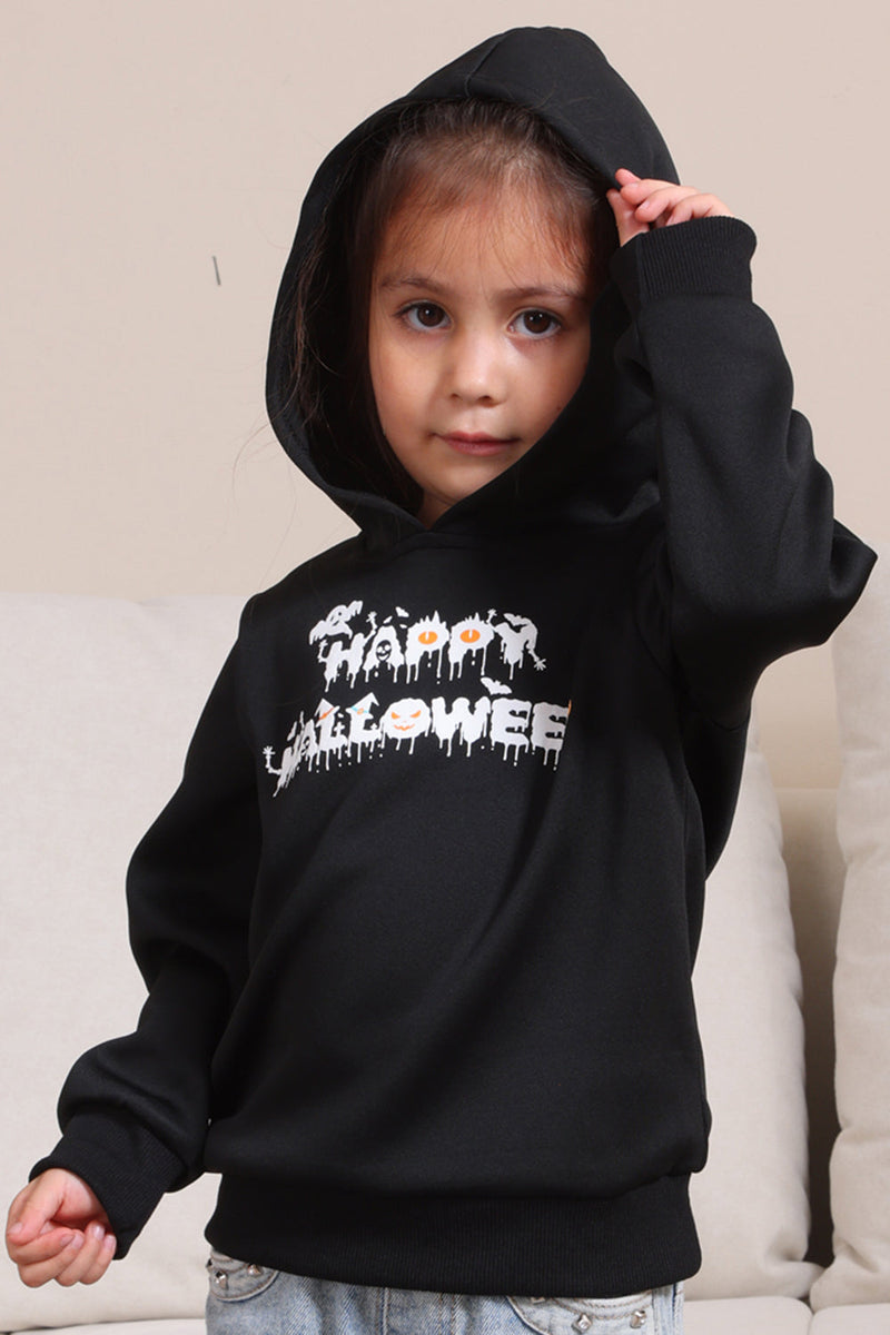 Laden Sie das Bild in den Galerie-Viewer, Schwarze Halloween-Familien-Sweatshirts mit Textdruck und Kapuze