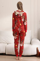 Laden Sie das Bild in den Galerie-Viewer, Passender Onesie für Frauen Männer Familie Kapuzen Roter Pyjama Einteiliges Weihnachtspyjama-Set