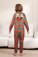 Laden Sie das Bild in den Galerie-Viewer, Grün Rot Einteiliger Karo-Pyjama mit Schneeflocken-Druck Passender Familienpyjama