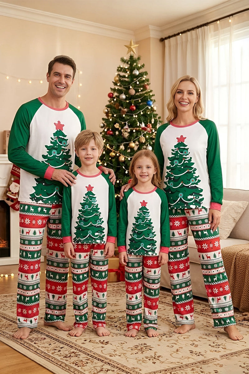 Laden Sie das Bild in den Galerie-Viewer, Familienpyjama-Sets 2-teilige Grüne Rundhals Weihnachtsbaumbedruckung
