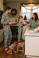 Laden Sie das Bild in den Galerie-Viewer, Green Red Fair Isle Muster Rundhals Familien-Pyjama-Sets mit langen Ärmeln