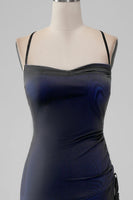 Laden Sie das Bild in den Galerie-Viewer, Blaue Meerjungfrau Spaghettiträger Langes Brautjungfernkleid mit Schlitz