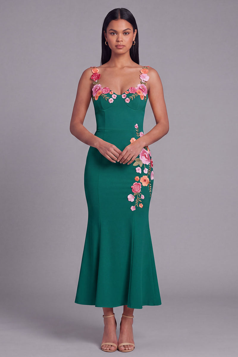 Laden Sie das Bild in den Galerie-Viewer, Hellgelbes Meerjungfrauenlanges Blumenkleid mit Applikationen