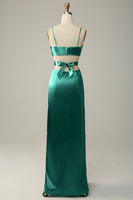 Laden Sie das Bild in den Galerie-Viewer, Spaghettiträger ausgeschnittenes oliv langes Brautjungfernkleid mit Schlitz