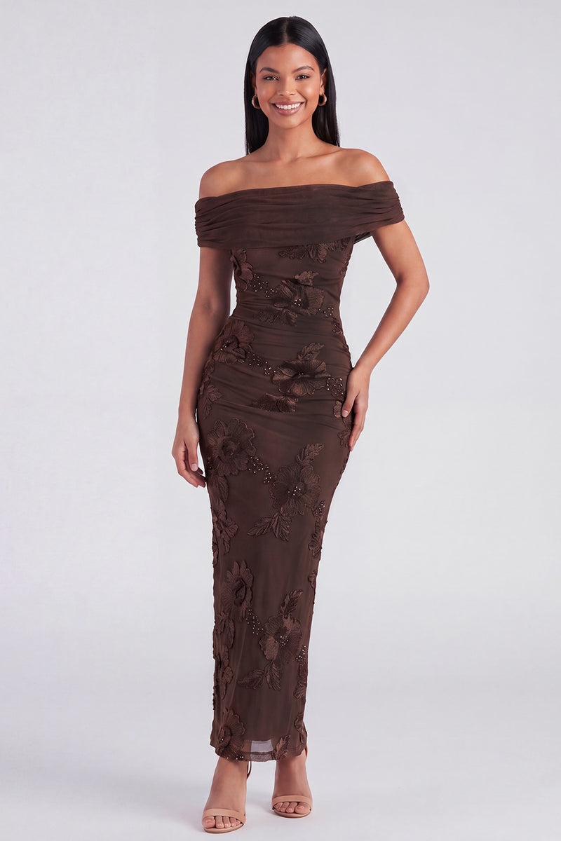 Laden Sie das Bild in den Galerie-Viewer, Off-the-shoulder gelbes, bodycon-appliquiertes Maxi-Blumenkleid mit Schlitz