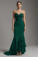 Laden Sie das Bild in den Galerie-Viewer, Schwarzes Herzausschnitt Mermaid Sweep Train Langes Ballkleid mit Rüschen