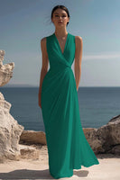 Laden Sie das Bild in den Galerie-Viewer, Weißes Langes Standesamtkleid mit V-Ausschnitt und Rüschen