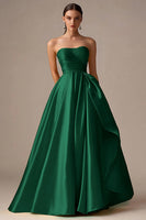 Laden Sie das Bild in den Galerie-Viewer, Gelbes Langes Trägerloses A-Linie Satin Ballkleid