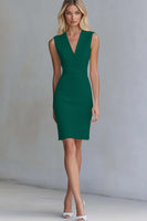 Laden Sie das Bild in den Galerie-Viewer, Elfenbein Figurbetontes Kurzes Arbeitskleid aus Satin mit V-Ausschnitt