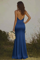 Laden Sie das Bild in den Galerie-Viewer, Hellgelbes Neckholder Meerjungfrau Satin Brautjungfernkleid