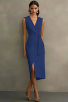 Laden Sie das Bild in den Galerie-Viewer, Weißes Satin Standesamtkleid mit V-Ausschnitt und Gürtel