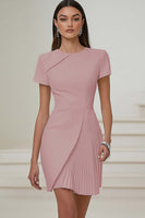 Laden Sie das Bild in den Galerie-Viewer, Elfenbein Plissiertes Rundhals Arbeitskleid mit kurzen Ärmeln