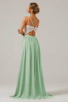 Laden Sie das Bild in den Galerie-Viewer, A-Linie V-Ausschnitt Boho Chiffon Langes Brautjungfernkleid mit offenem Rücken und Spitze Blush Rosa